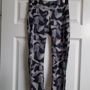 Under Armour heatgear compression leggings XS